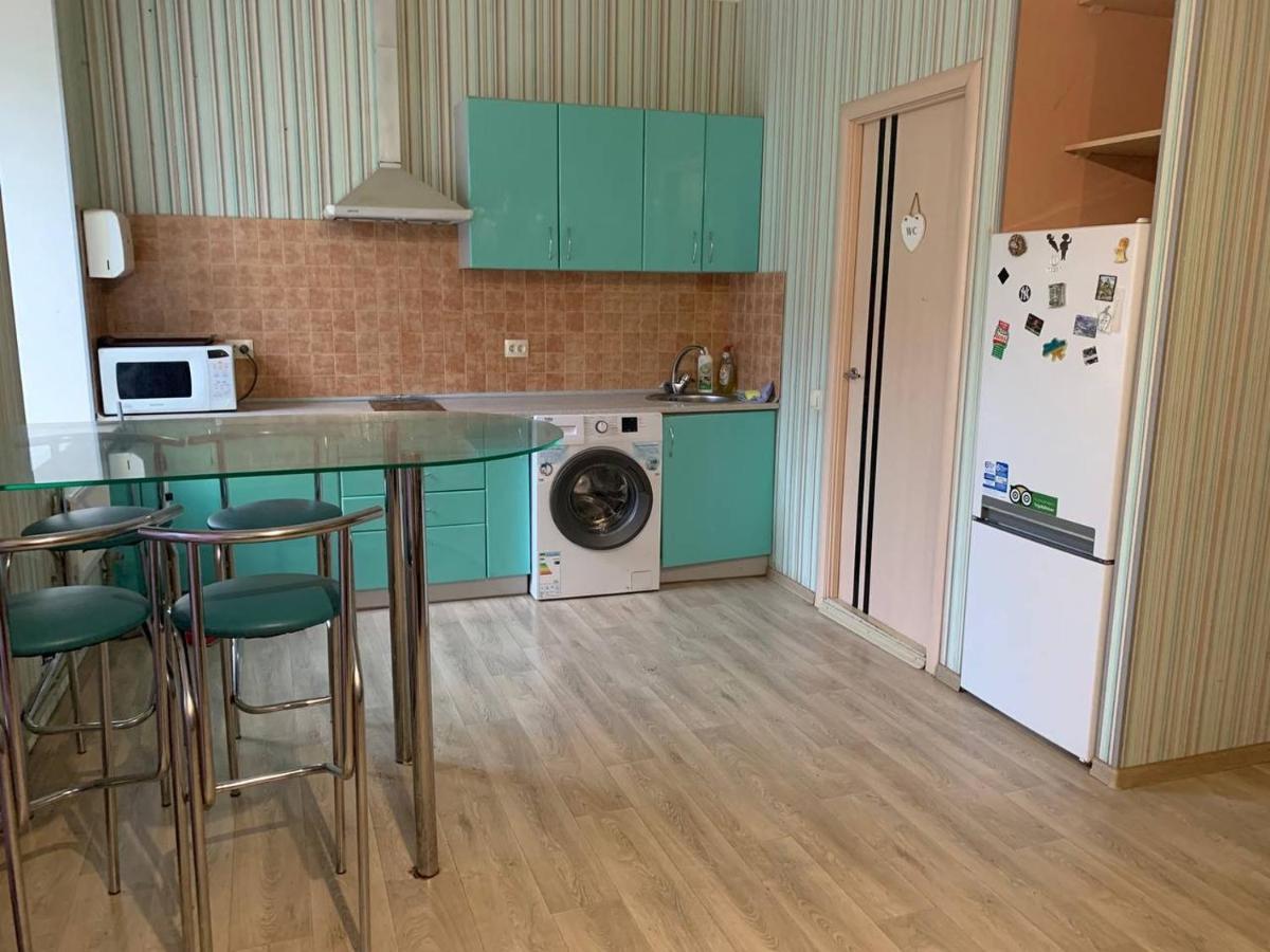 Apartment Moskovs'kyi Avenue 80/82 *
