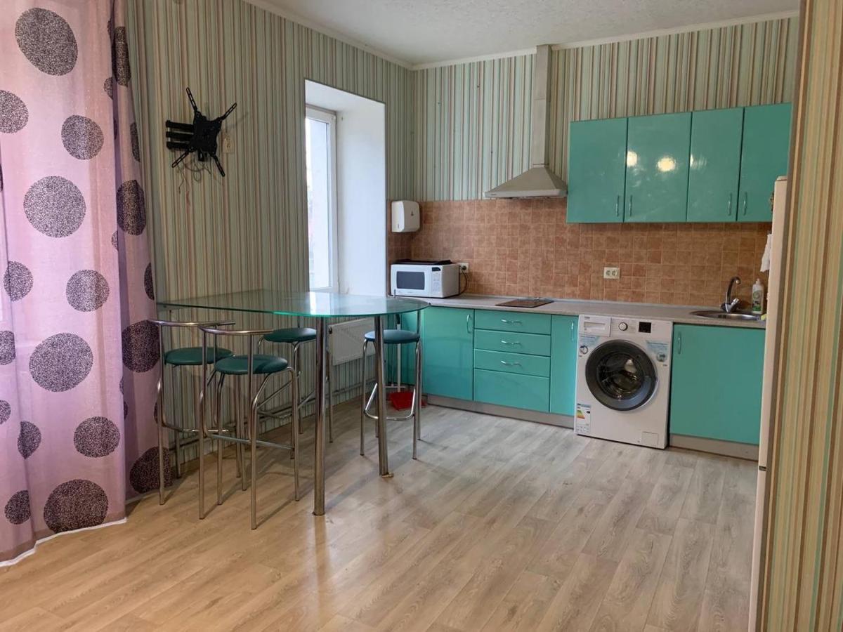 Moskovs'kyi Avenue 80/82 Apartment *